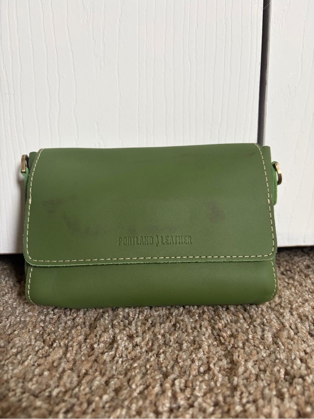 Portland Leather Goods Small Metro Crossbody in Matcha 🍵 NWOT with small stains